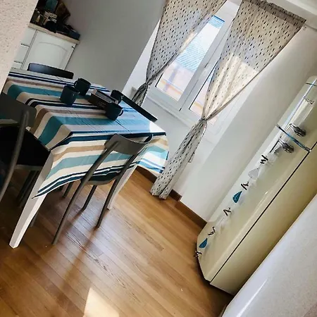 Lo Scrigno In Riva Al Mare A 2 Passi Dalle 5 Terre 010059-lt-0789 Sestri Levante