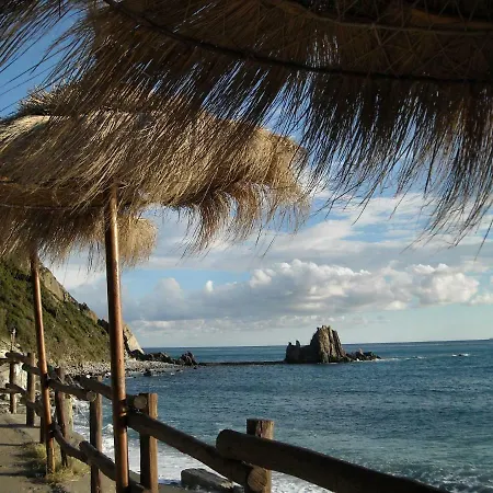 Holiday home Lo Scrigno In Riva Al Mare A 2 Passi Dalle 5 Terre 010059-lt-0789 *