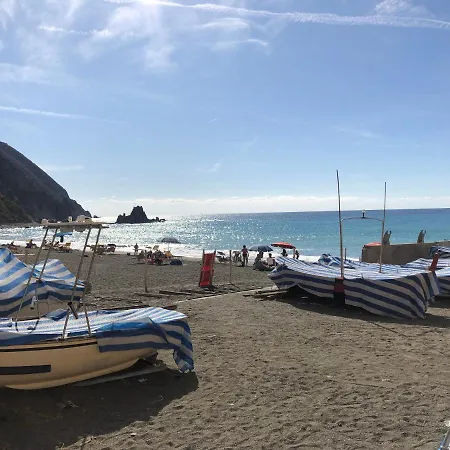 Lo Scrigno In Riva Al Mare A 2 Passi Dalle 5 Terre 010059-lt-0789